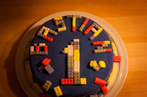 Lego-Torte - Dekoriert mit Lego-Steinen aus Fondant